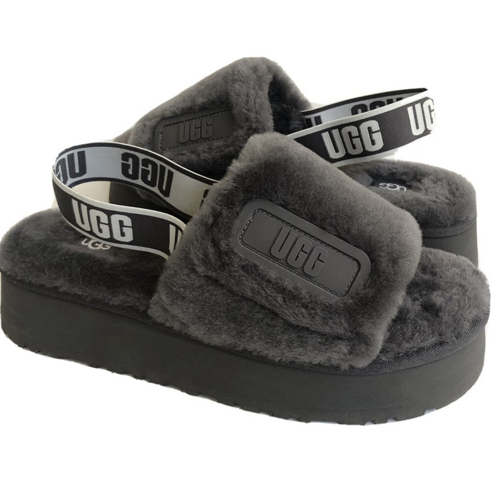 NWOT UGG Disco Slide Platform Sheepskin Cozy Comfy Slippers | Size 10